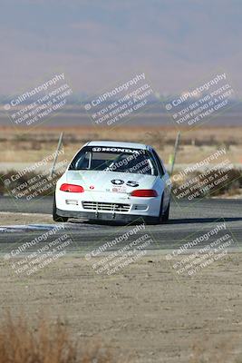 media/Nov-17-2024-CalClub SCCA (Sun) [[5252d9c58e]]/Group 4/Qual (Star Mazda Entrance)/